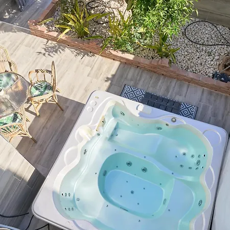Casa Ramos Con Jacuzzi 네르하