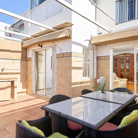 Casa Ramos Con Jacuzzi 네르하