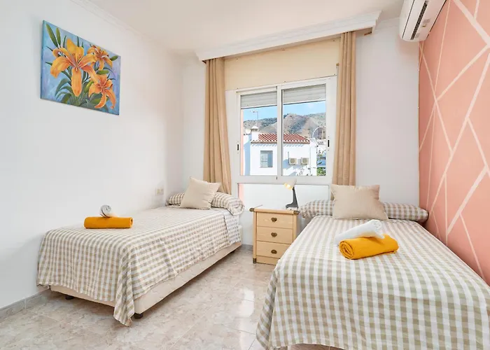 Casa Ramos Con Jacuzzi Dom wakacyjny Nerja